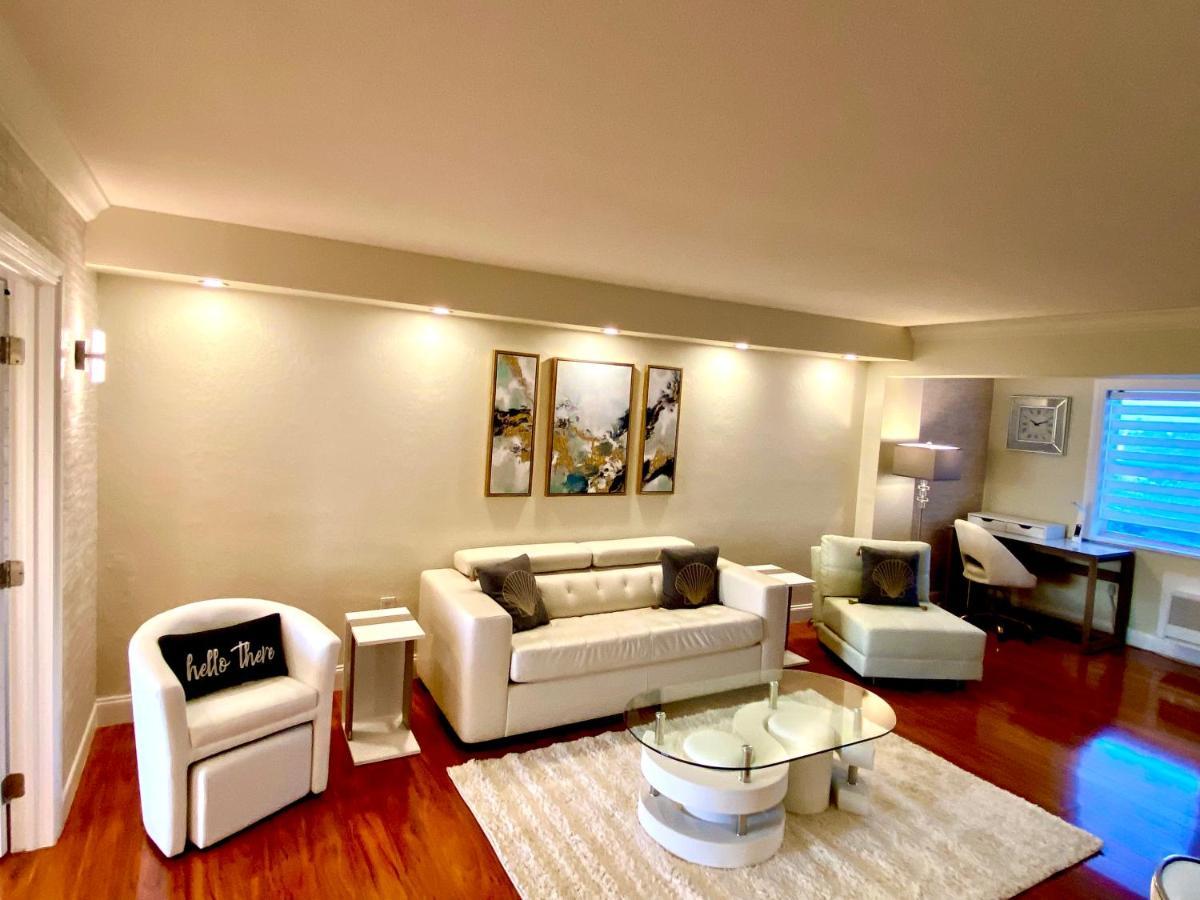 Deluxe Waterfront One Bedroom Apartment With Miami Skyline View, Free Parking 5 Mins Drive To Miami Beach Exterior photo