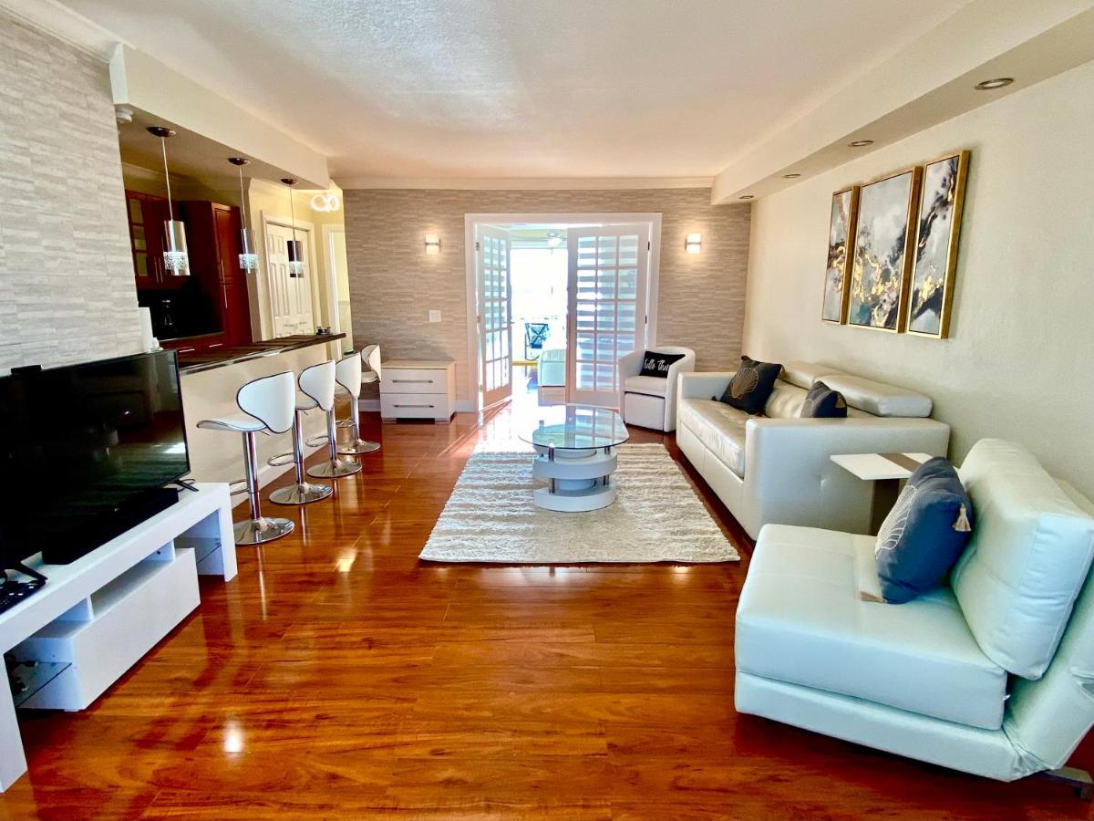 Deluxe Waterfront One Bedroom Apartment With Miami Skyline View, Free Parking 5 Mins Drive To Miami Beach Exterior photo