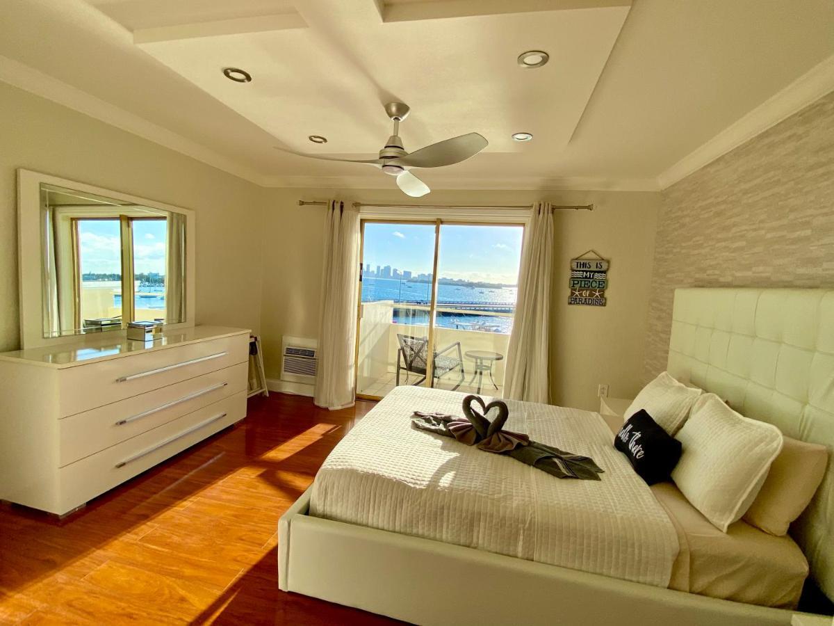 Deluxe Waterfront One Bedroom Apartment With Miami Skyline View, Free Parking 5 Mins Drive To Miami Beach Exterior photo